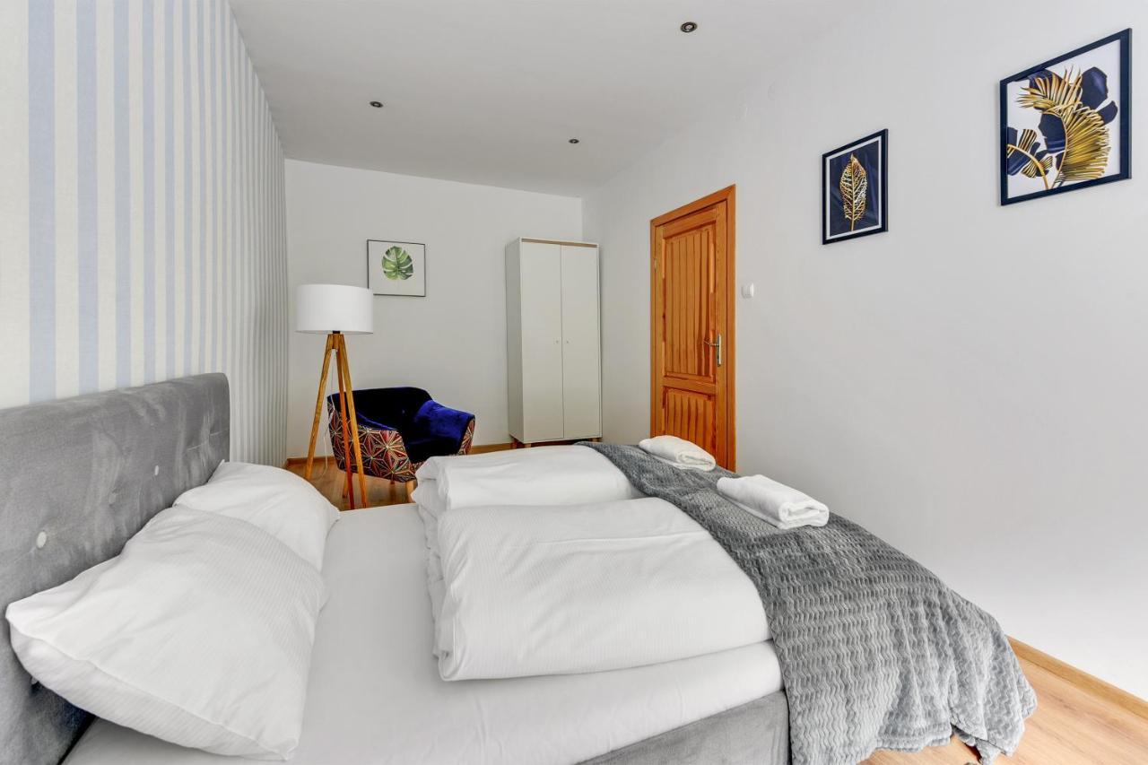 Apartment Stylowy 3city W Sopocie Z Trzema Sypialniami By Renters *