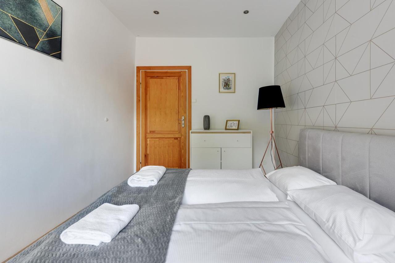 Stylowy 3city W Sopocie Z Trzema Sypialniami By Renters Apartment Zoppot
